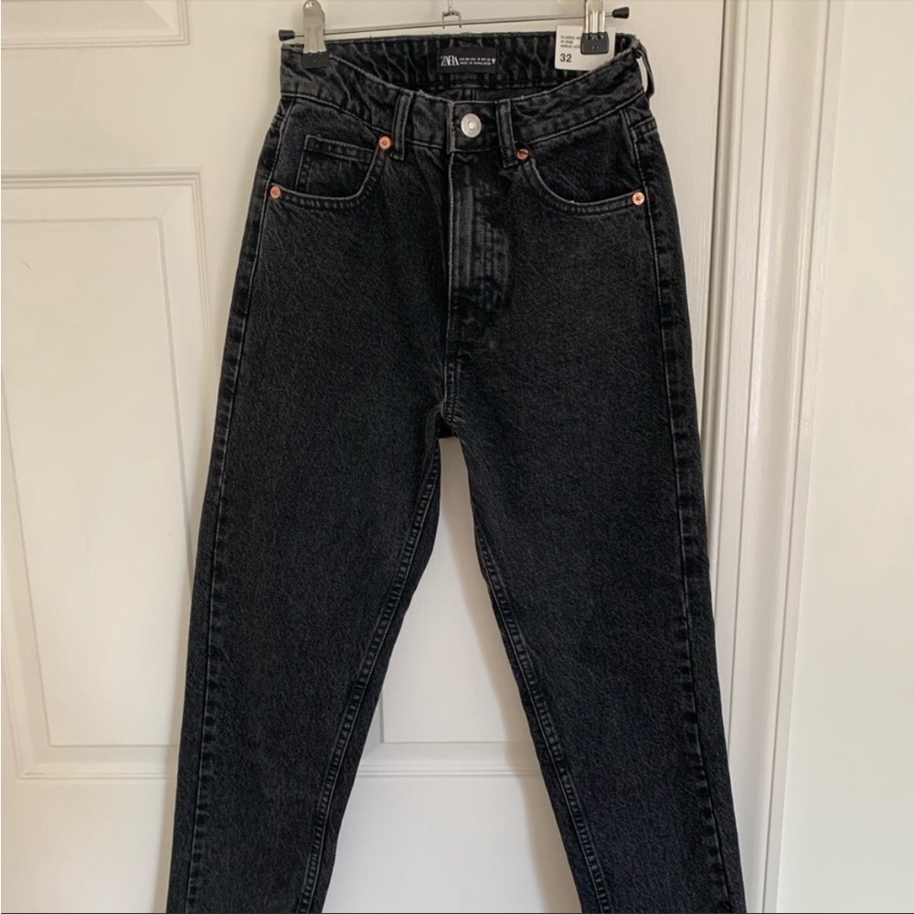 Zara Classic Mom "Fig" Jeans High Rise Black